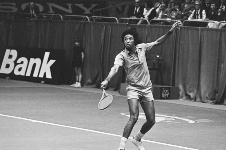 1200px-Arthur_Ashe
